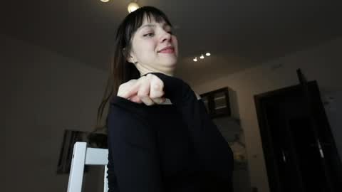 Mary 3 live time content 18   online show from April 8, 7:58 pm