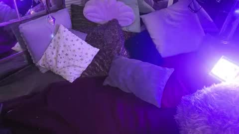 Snapshot of bonnie_and_clyde_11 chatting on November 8, 11:36 pm Bonnie and Clyde online show from November 8, 11:36 pm