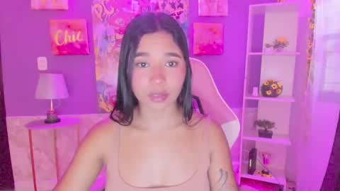 Snapshot of bonnie_benet chatting on December 5, 11:27 am Bonnie online show from December 5, 11:27 am