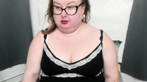 Snapshot of bonnieshining chatting on December 6, 5:20 am Bonnie online show from December 6, 5:20 am