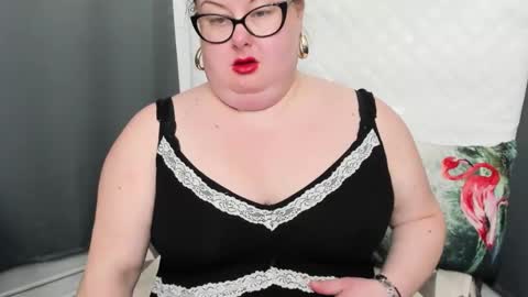 Snapshot of bonnieshining chatting on December 18, 10:30 am Bonnie online show from December 18, 10:30 am