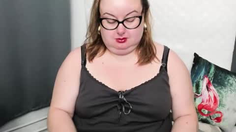 Snapshot of bonnieshining chatting on December 22, 6:17 am Bonnie online show from December 22, 6:17 am