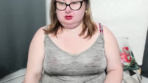 Snapshot of bonnieshining chatting on December 23, 6:11 am Bonnie online show from December 23, 6:11 am