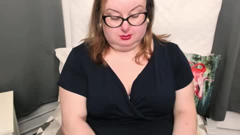 Snapshot of bonnieshining chatting on January 27, 4:52 am Bonnie online show from January 27, 4:52 am