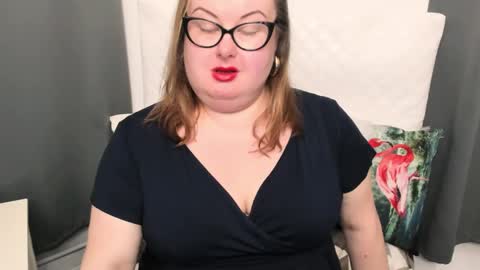 Snapshot of bonnieshining chatting on January 27, 7:56 am Bonnie online show from January 27, 7:56 am