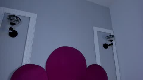 Bonnie online show from September 10, 2:39 pm