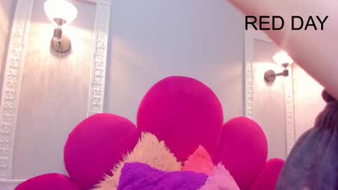 Bonnie online show from October 16, 2:18 pm