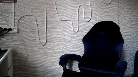 bonny_klyde95 online show from April 7, 11:10 am