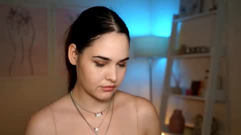 Snapshot of boobyybliss chatting on October 18, 9:10 am boobyybliss online show from October 18, 9:10 am