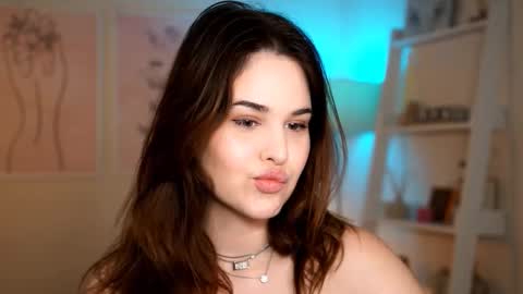 Snapshot of boobyybliss chatting on October 22, 7:52 am boobyybliss online show from October 22, 7:52 am