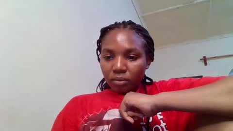 Snapshot of bootie_caramel chatting on October 13, 4:18 pm bootie_caramel online show from October 13, 4:18 pm