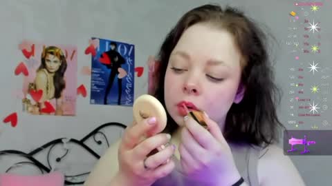 Snapshot of booty_vlada chatting on March 1, 6:15 am Vlada online show from March 1, 6:15 am