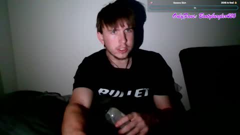 Snapshot of bootyburgler chatting on November 3, 3:52 am bootyburgler online show from November 3, 3:52 am