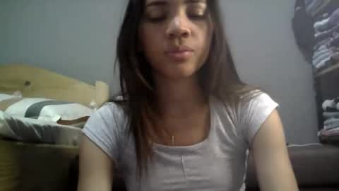 Snapshot of boozyart chatting on October 6, 6:38 pm boozyArt online show from October 6, 6:38 pm