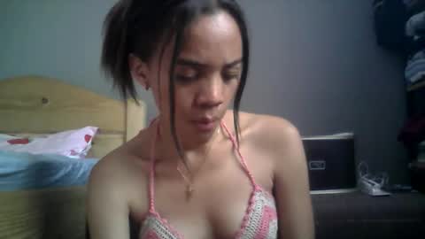 Snapshot of boozyart chatting on November 18, 11:36 am boozyArt online show from November 18, 11:36 am