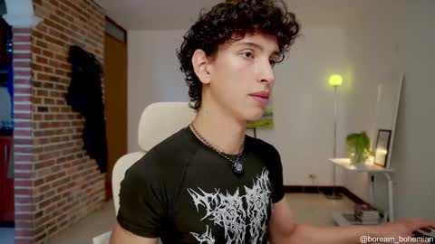 Snapshot of boream_ chatting on October 20, 3:12 pm Bream online show from October 20, 3:12 pm