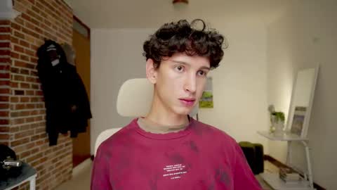 Snapshot of boream_ chatting on December 16, 11:15 am Bream online show from December 16, 11:15 am