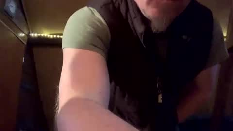 borndaniel634423 online show from February 26, 4:35 pm