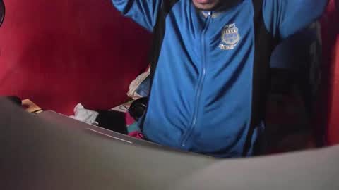 Snapshot of boss_playa98 chatting on February 27, 7:01 am boss_playa98 online show from February 27, 7:01 am