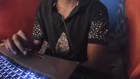 Snapshot of boss_playa98 chatting on March 4, 7:19 am boss_playa98 online show from March 4, 7:19 am