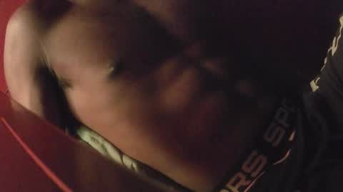 Snapshot of boss_playa98 chatting on November 29, 9:23 am boss_playa98 online show from November 29, 9:23 am