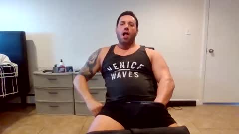 Snapshot of bosslife505050 chatting on November 25, 2:39 pm The Italian Boss online show from November 25, 2:39 pm