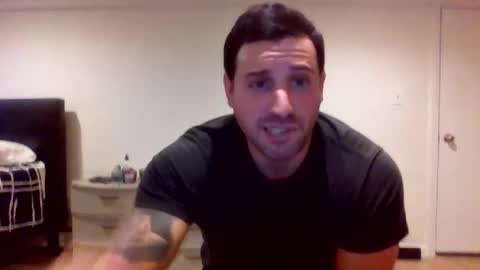 Snapshot of bosslife505050 chatting on December 3, 9:13 pm The Italian Boss online show from December 3, 9:13 pm