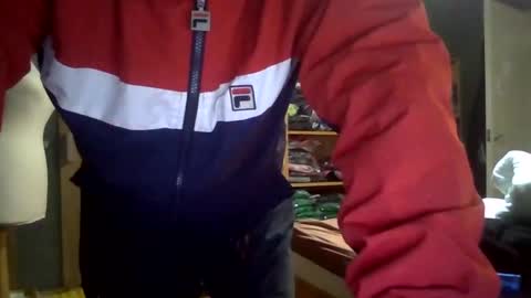 Snapshot of bossmeboutplz chatting on December 14, 11:04 am bossmeboutplz online show from December 14, 11:04 am