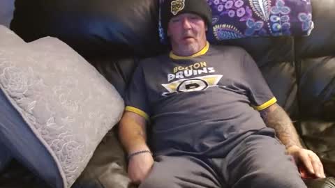 Snapshot of bostonguy1969 chatting on November 22, 3:49 am bostonguy1969 online show from November 22, 3:49 am