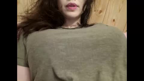 Bouncy Queen Majesty online show from November 21, 6:28 pm