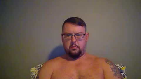 bowtieguy84 online show from September 14, 10:25 am