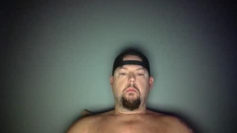 bowtieguy84 online show from December 20, 9:38 am