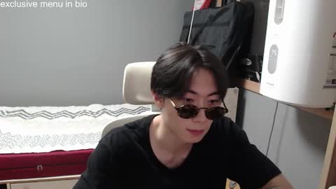 Snapshot of boxman556990 chatting on September 10, 8:31 pm boxman556990 online show from September 10, 8:31 pm
