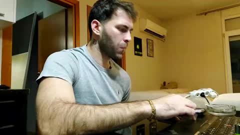 Snapshot of boy_aroundtheworld chatting on November 25, 3:56 pm Dan online show from November 25, 3:56 pm