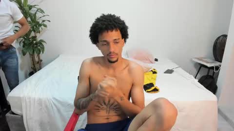 Snapshot of boy_master77 chatting on October 25, 2:19 am boy_master77 online show from October 25, 2:19 am