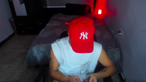 Snapshot of boy_nauthy chatting on January 7, 9:29 am boy_nauthy online show from January 7, 9:29 am