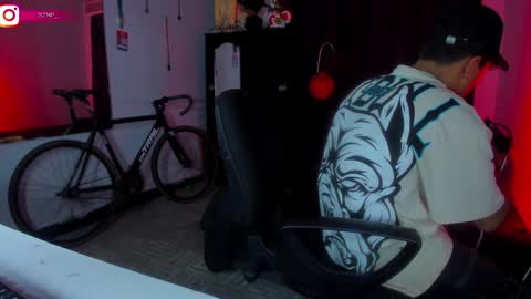 Snapshot of boy_nauthy chatting on February 8, 5:40 am boy_nauthy online show from February 8, 5:40 am