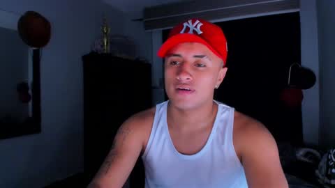 Snapshot of boy_nauthy chatting on March 4, 5:00 am boy_nauthy online show from March 4, 5:00 am