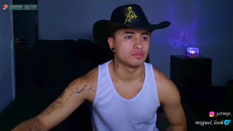 Snapshot of boy_nauthy chatting on October 17, 6:38 am boy_nauthy online show from October 17, 6:38 am