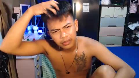 boyax16 online show from September 21, 5:14 pm