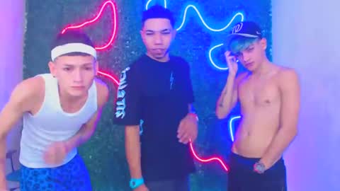 jhon deivis online show from December 14, 2:01 am