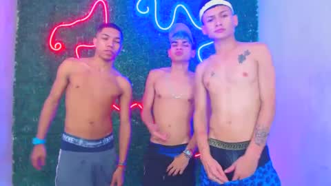 jhon deivis online show from December 14, 8:13 am