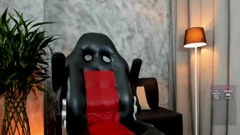 boyc02_ online show from April 19, 12:54 am