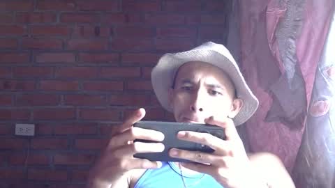 Boy online show from January 6, 6:22 pm