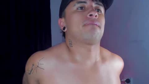 miguel  online show from September 16, 7:53 am