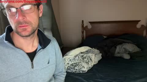 Snapshot of boysetsfire34 chatting on December 15, 7:10 pm boysetsfire34 online show from December 15, 7:10 pm