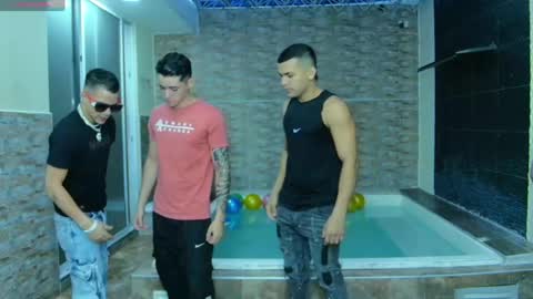 Angelo Mark Fernando Taylor online show from April 20, 11:13 am