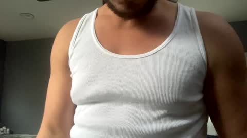 Snapshot of boytoy8969 chatting on February 8, 9:46 pm boytoy8969 online show from February 8, 9:46 pm