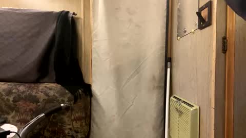 Snapshot of braboy4 chatting on February 24, 2:04 pm braboy4 online show from February 24, 2:04 pm