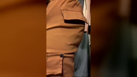 Snapshot of braboy4 chatting on December 21, 12:45 pm braboy4 online show from December 21, 12:45 pm